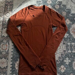 Lululemon Swiftly Long Sleeve Top